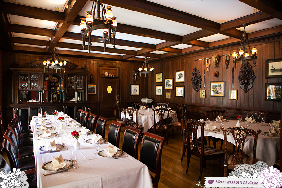 Disneyland's exclusive Club 33!