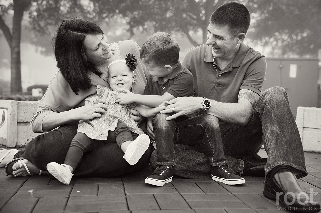 Downtown Winter Garden Family Session01