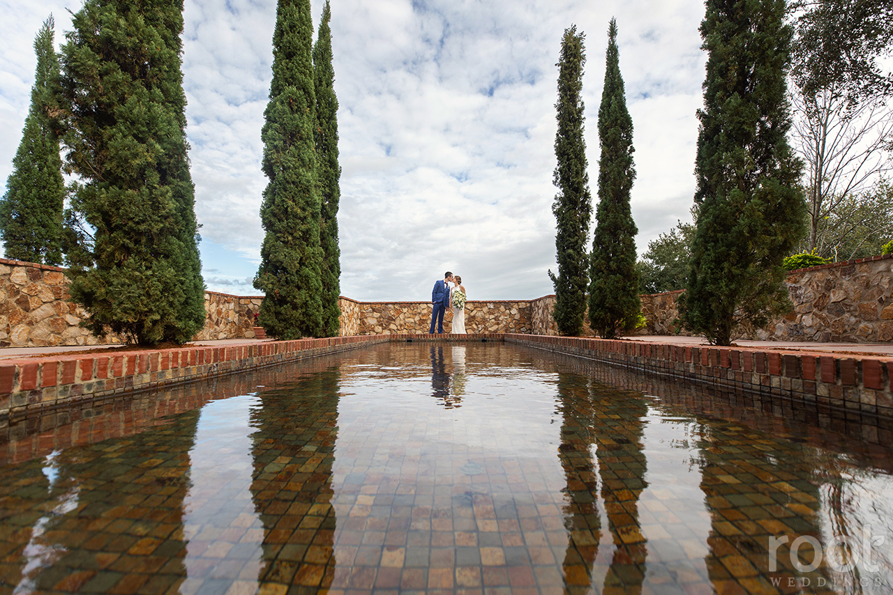 Iconic bride and groom portrait at Bella Collina